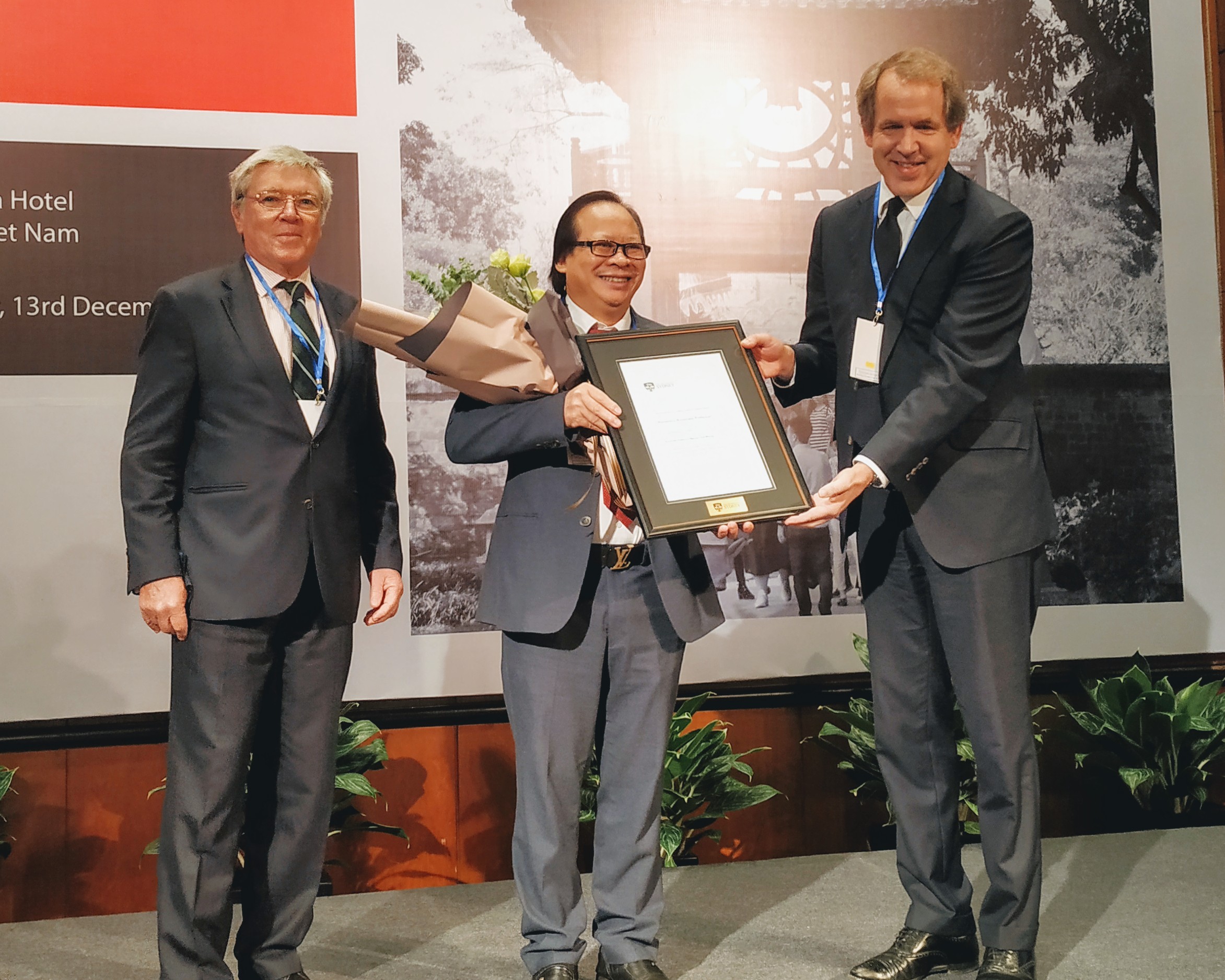 Cải thiện chất lượng sống qua nghiên cứu khoa học và giáo dục