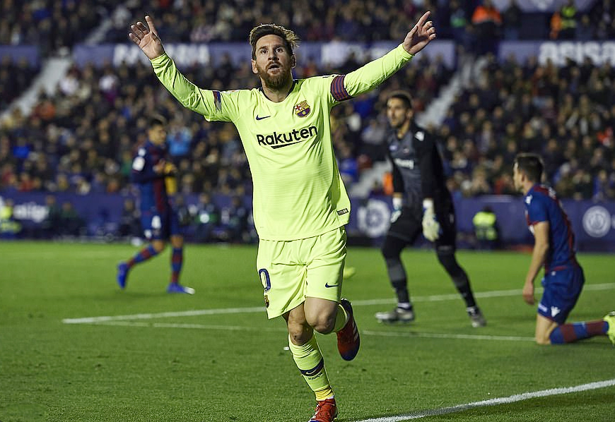 Barca 5-0 Levante: Ngày của Messi