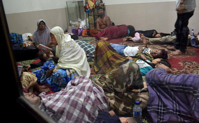 Sóng thần ở Indonesia: Số người thương vong tăng lên trên 600 người