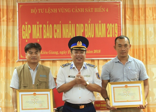Bộ tư lệnh Vùng Cảnh sát biển 4 gặp mặt báo chí đầu năm 2019