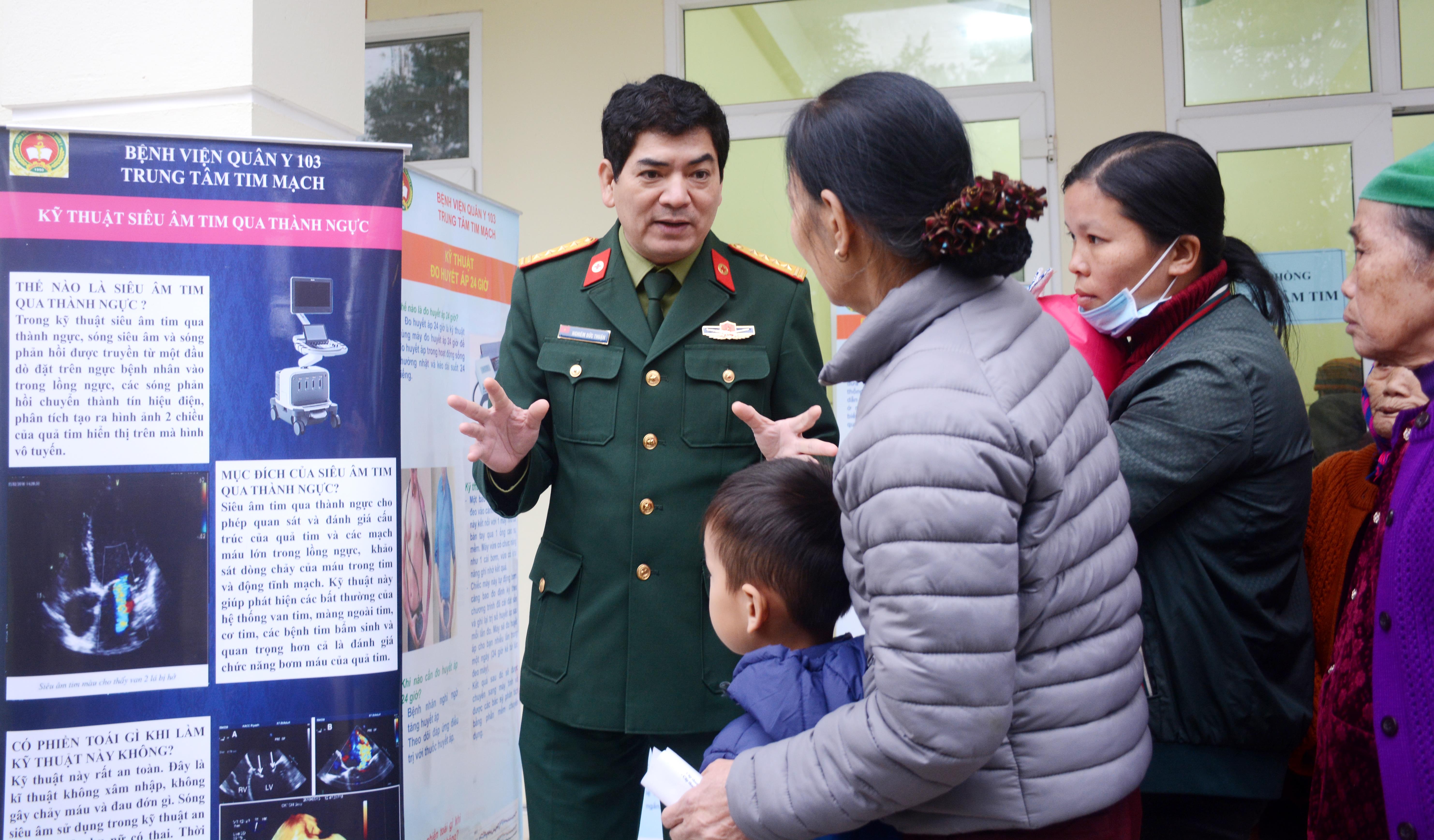 Khúc quân hành của người lính “áo trắng”