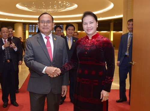 Chủ tịch Quốc hội Nguyễn Thị Kim Ngân tiếp Phó chủ tịch Thượng viện Campuchia Tep Ngorn