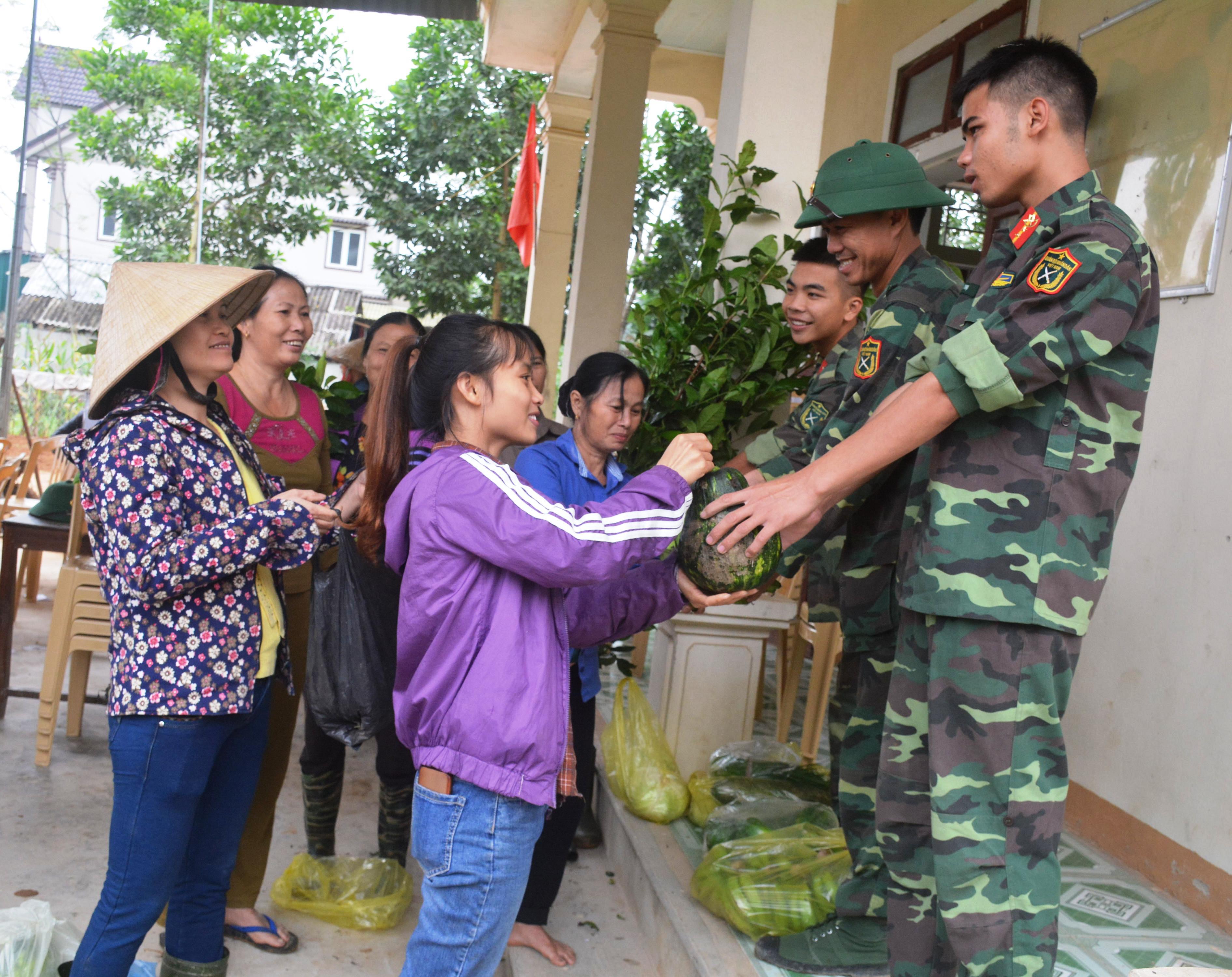 Vì sao Sư đoàn 324 thực hiện hiệu quả công tác dân vận? 