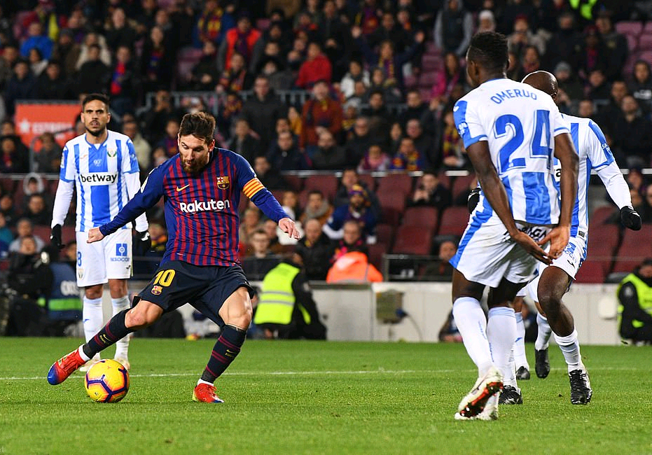 Thắng Leganes, Barca củng cố ngôi đầu