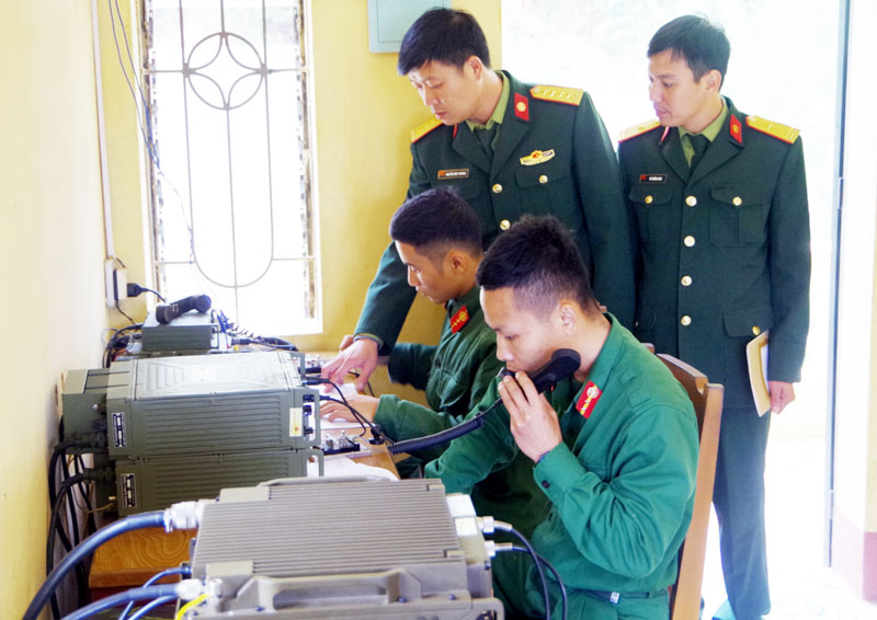 Đêm xuân thức cùng “cánh sóng”