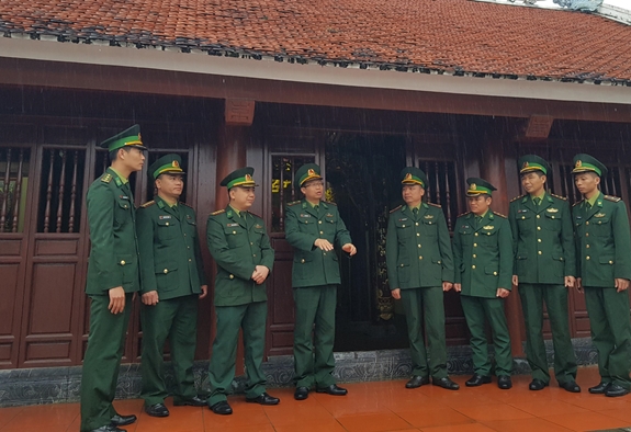 Trên đỉnh Pò Hèn