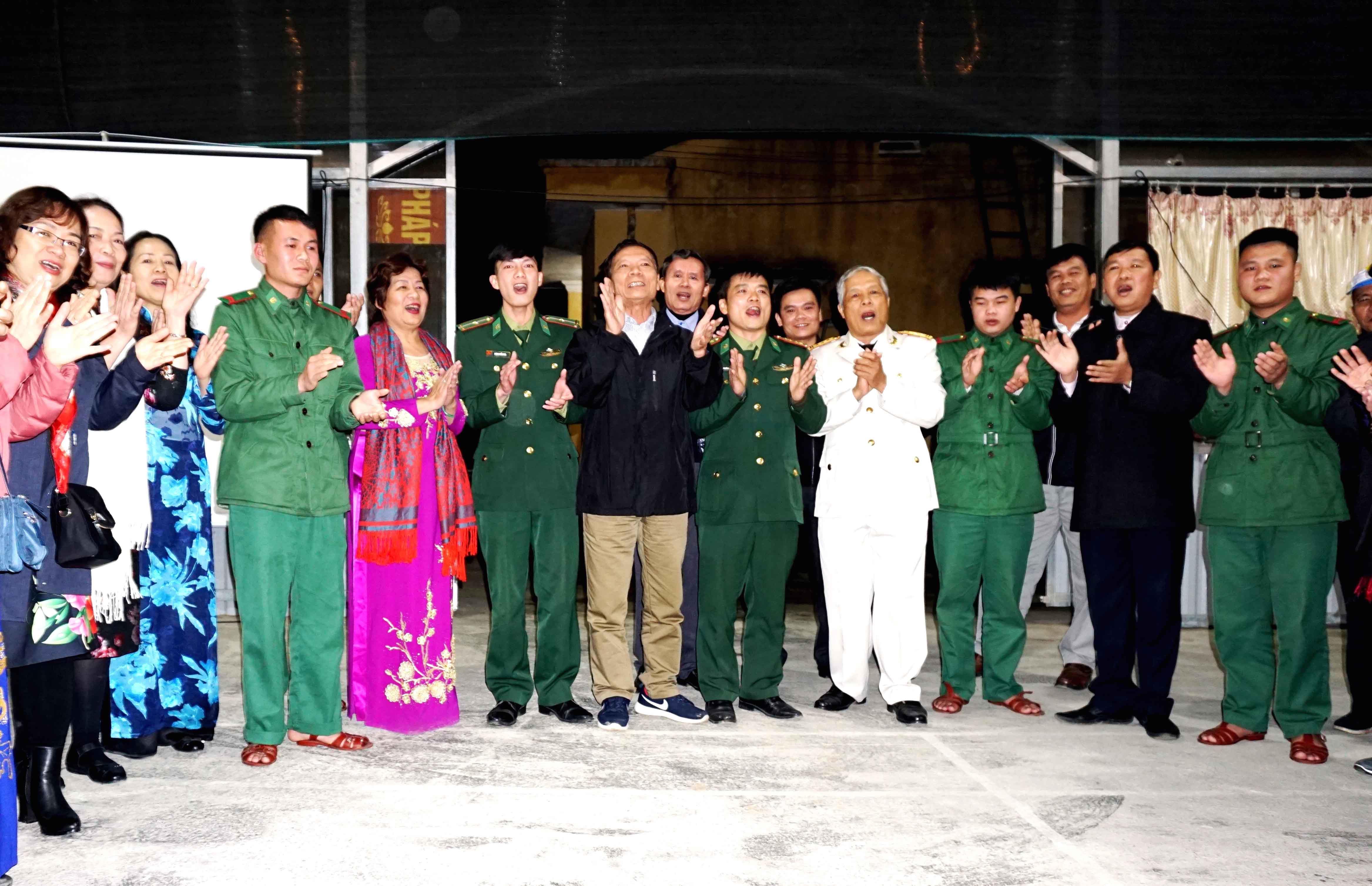 Vang mãi khúc ca ngày hội ngộ