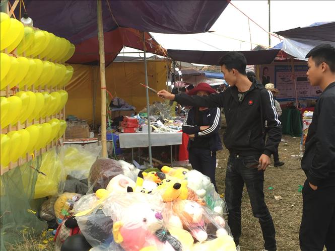 Cần chấn chỉnh, xử lý các tiêu cực, biến tướng trong lễ hội đầu xuân