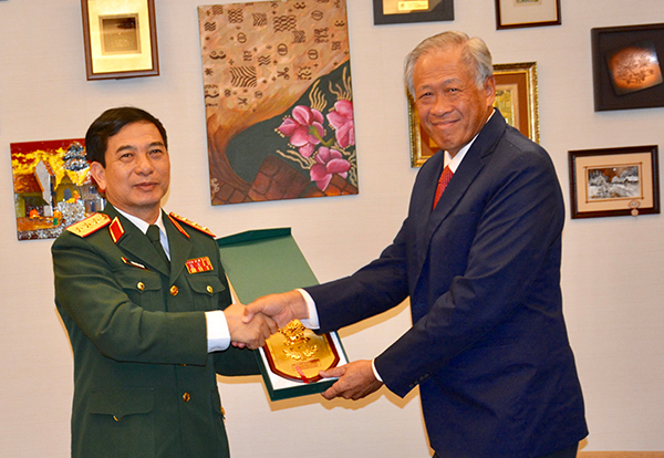 Việt Nam và Singapore thúc đẩy hợp tác quốc phòng