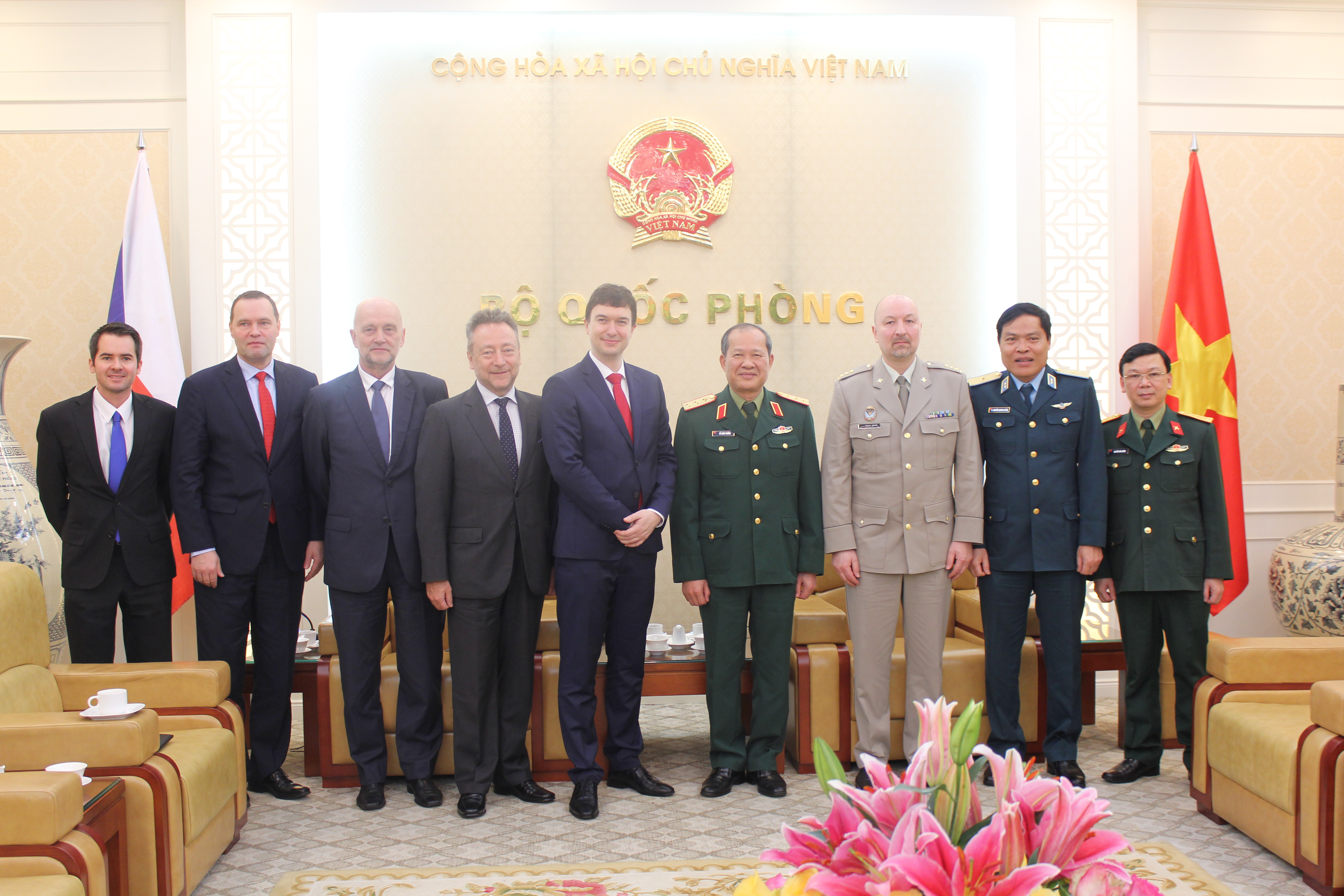 Việt Nam và Cộng hòa Séc thúc đẩy hợp tác trong lĩnh vực quốc phòng