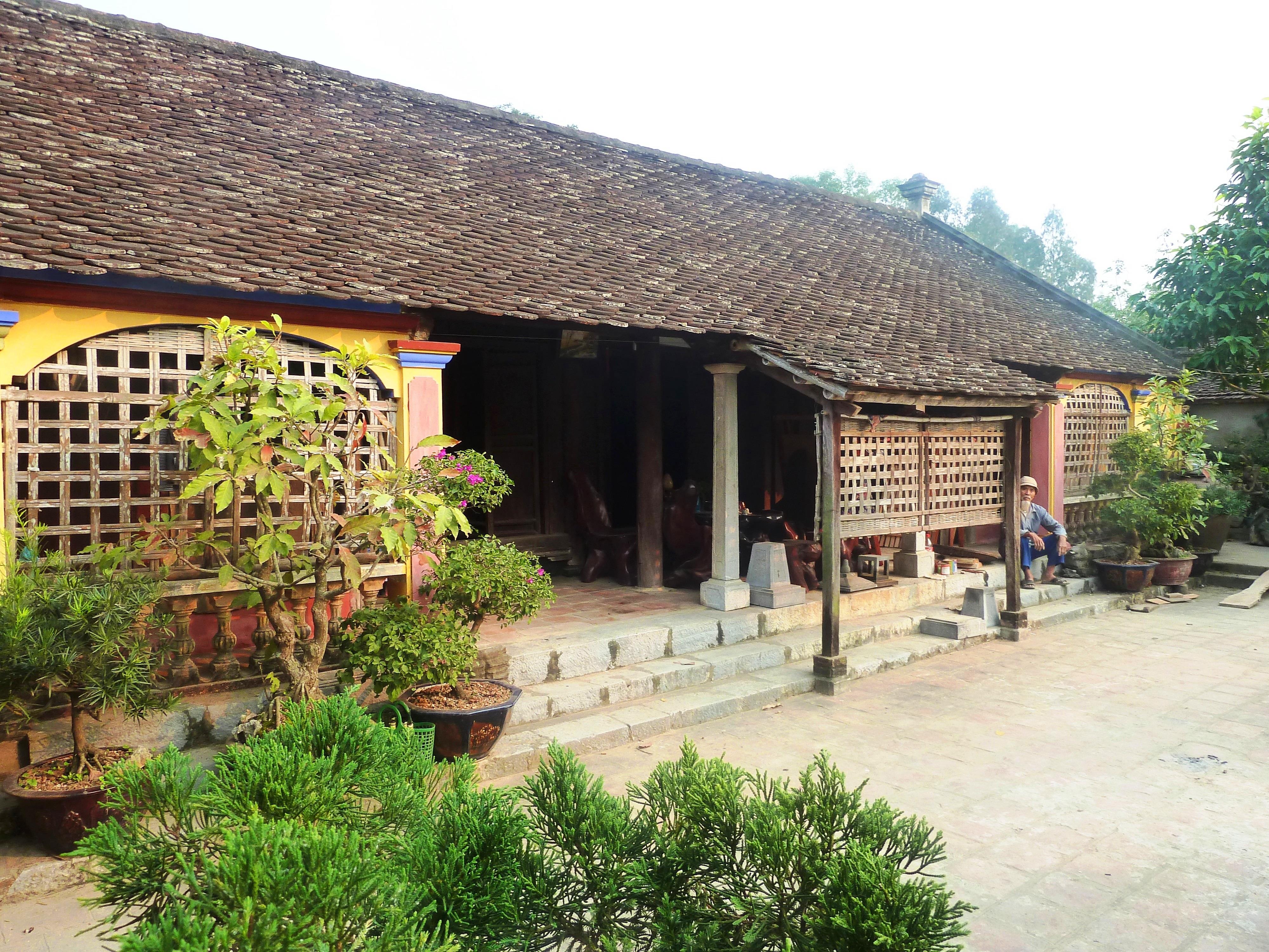 Bình dị làng cổ Đông Sơn