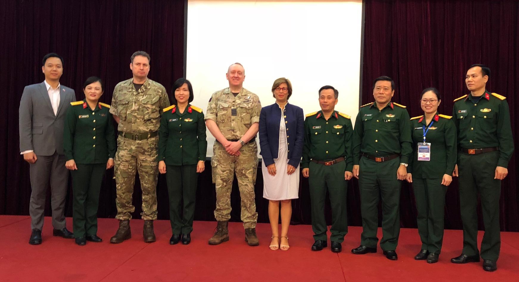 Trao đổi chuyên môn về sáng kiến phòng, chống bạo lực tình dục 