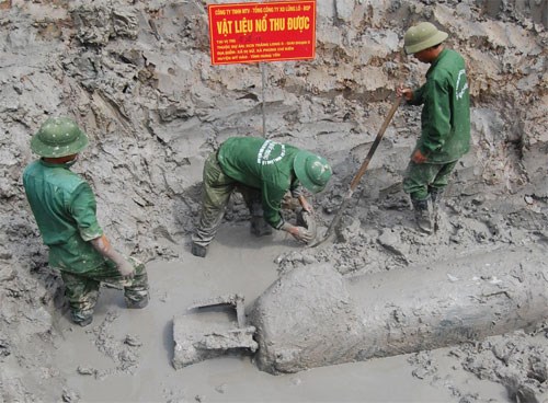 CHUNG SỨC ĐỂ GIẢM TAI NẠN DO BOM, MÌN

