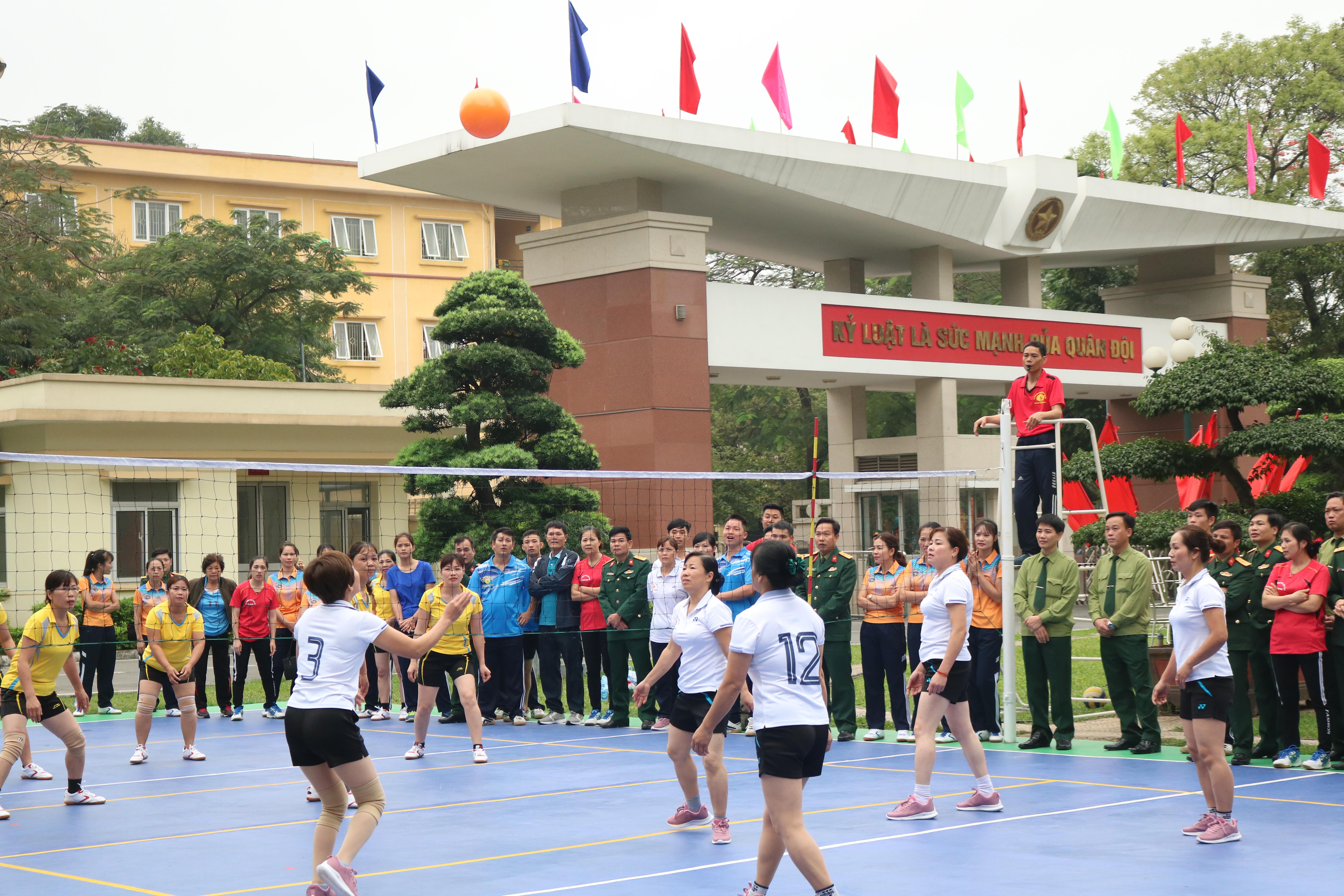 Sức trẻ và thể thao quần chúng