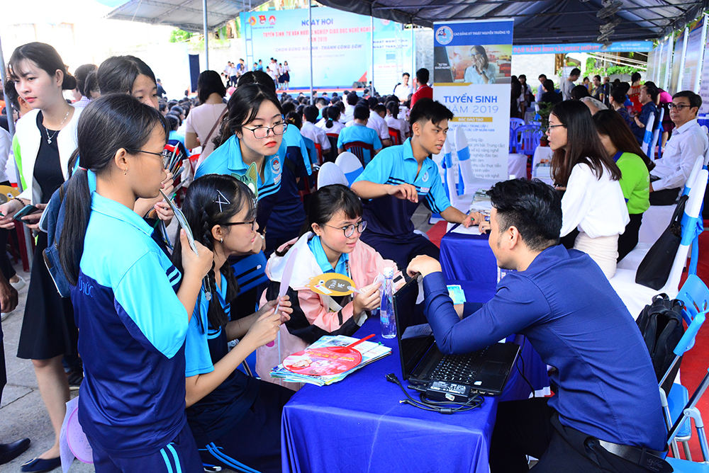 Hơn 5.000 học sinh tham gia Ngày hội Tuyển sinh, tư vấn hướng nghiệp giáo dục nghề nghiệp năm 2019

