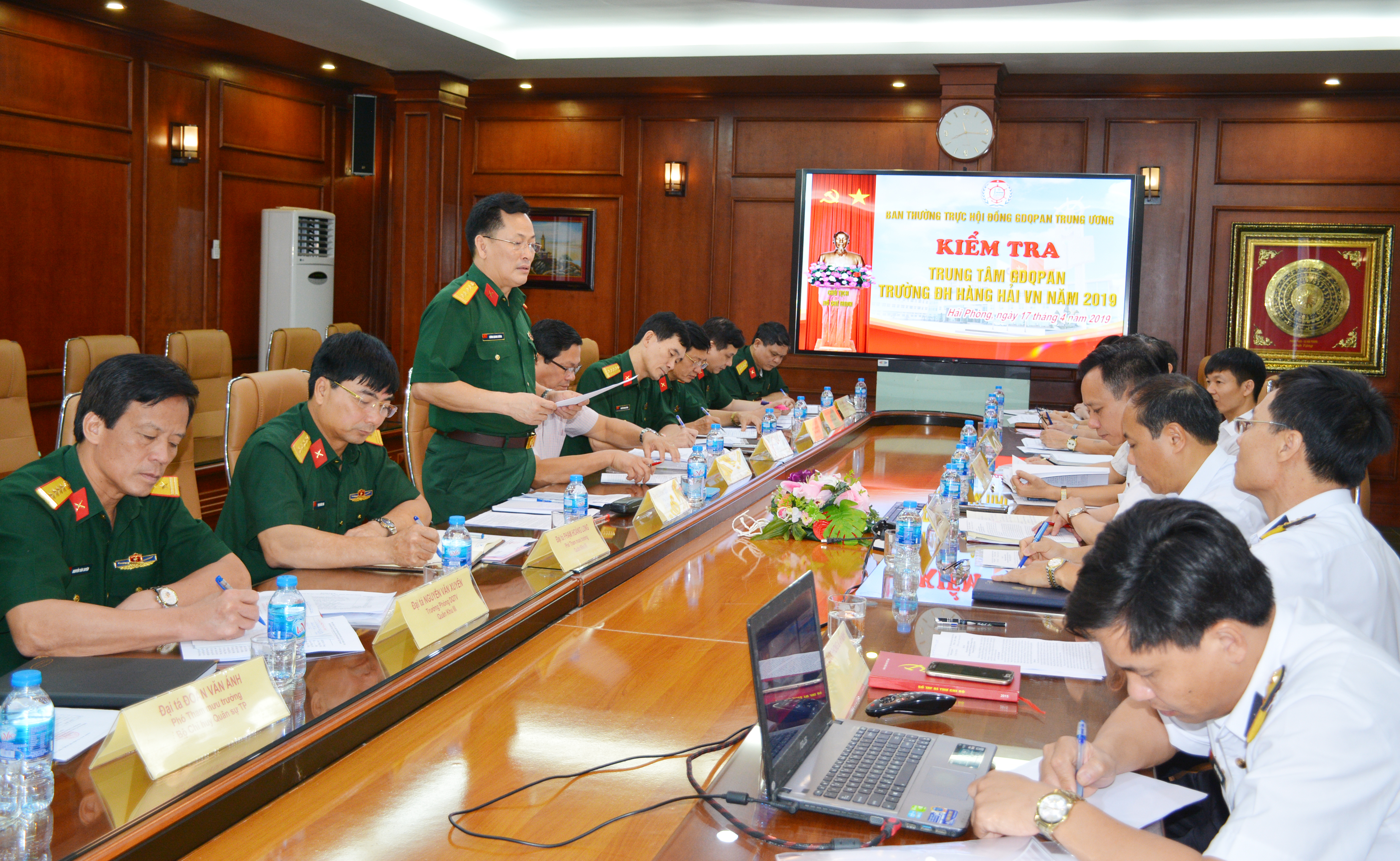 Cơ quan Thường trực Hội đồng Giáo dục Quốc phòng và an ninh Trung ương kiểm tra Trường Đại học Hàng hải