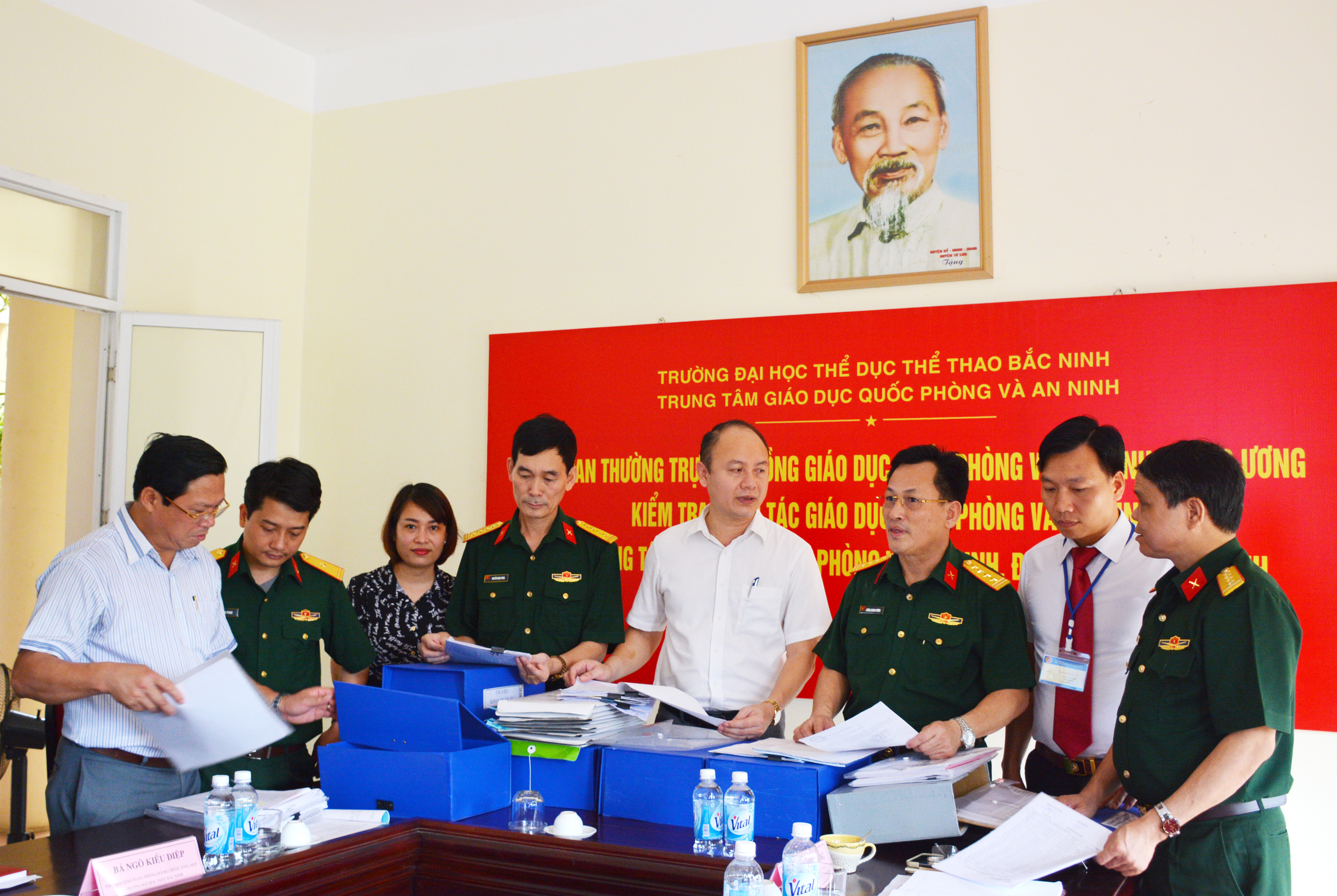 Kiểm tra Trung tâm Giáo dục Quốc phòng và An ninh Trường Đại học TDTT Bắc Ninh