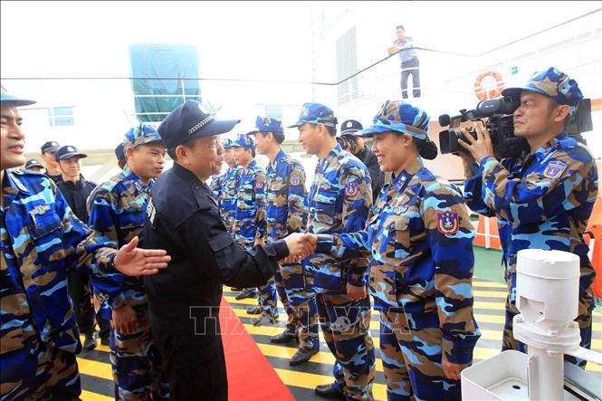Cảnh sát biển Việt Nam và Trung Quốc bắt đầu kiểm tra liên hợp nghề cá Vịnh Bắc Bộ

