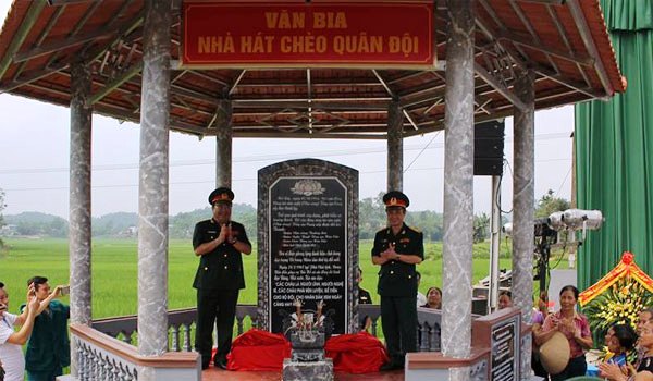 Nhà hát Chèo Quân đội khánh thành bia di tích lịch sử