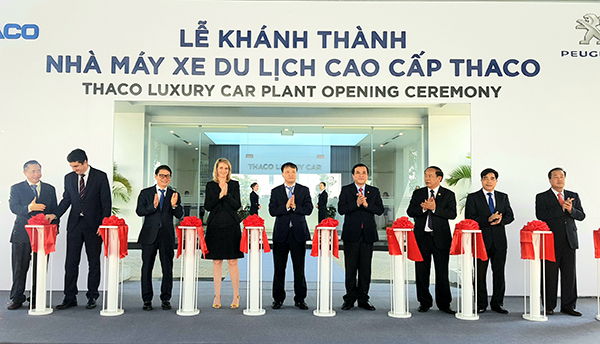 Khánh thành nhà máy xe du lịch cao cấp Thaco