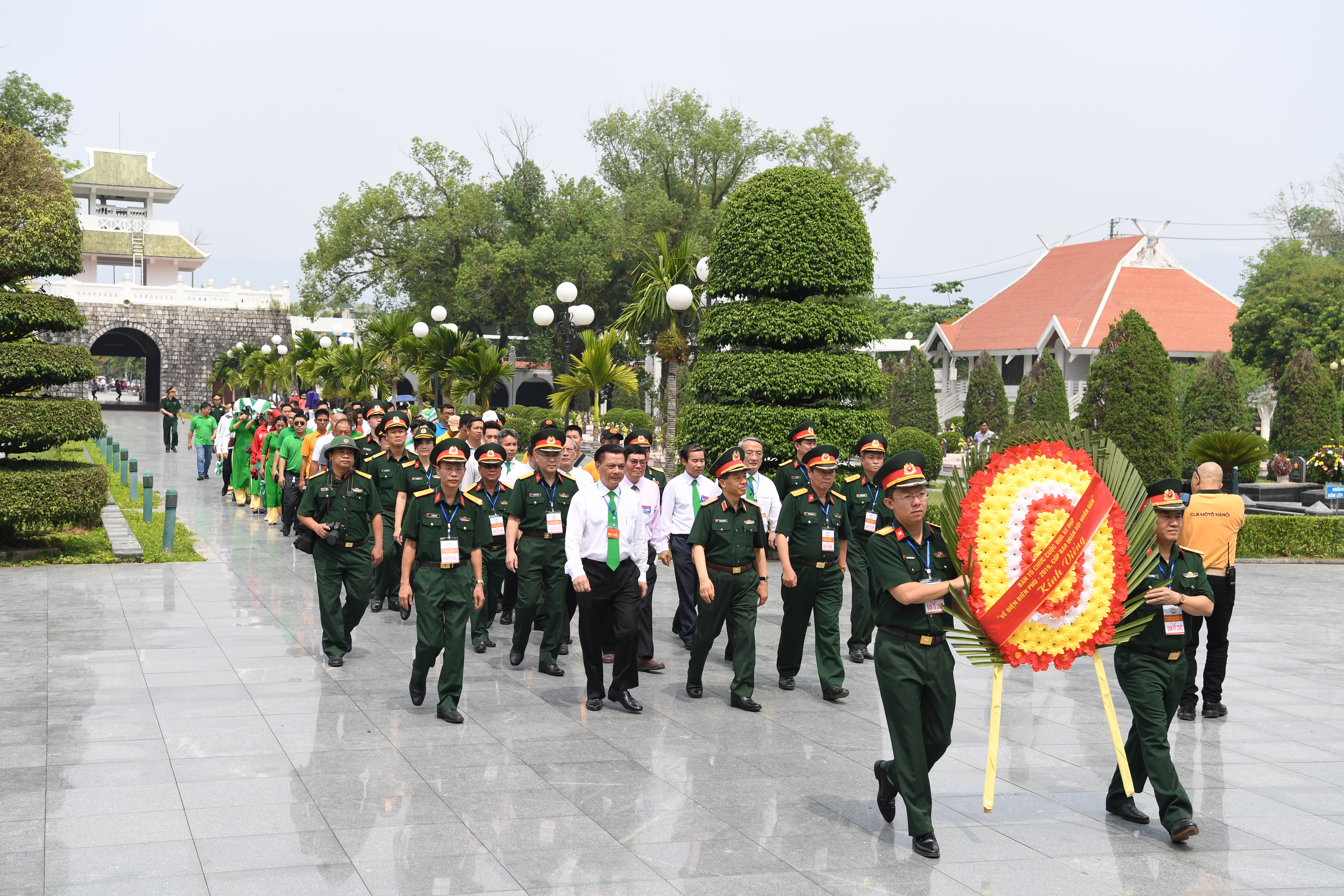 Ban tổ chức Cuộc đua xe đạp 