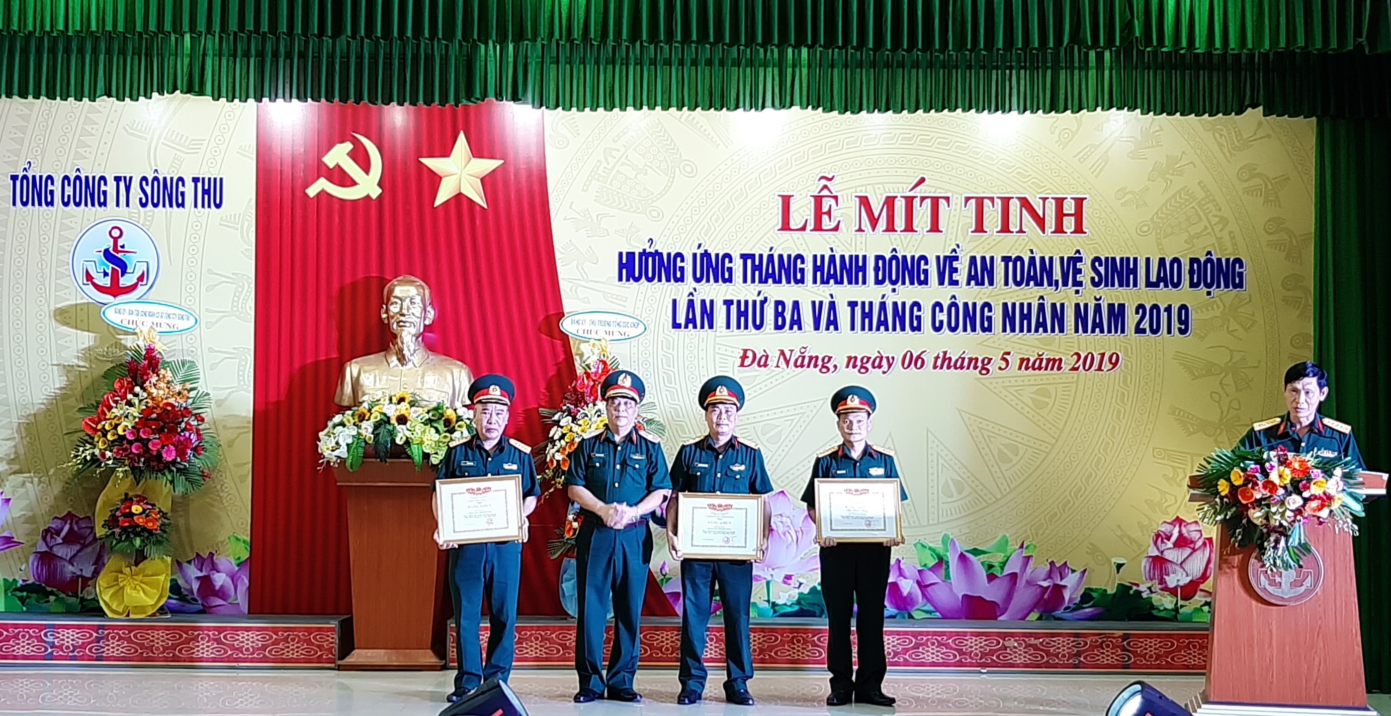 Tổng công ty Sông Thu hưởng ứng tháng hành động về an toàn VSLĐ