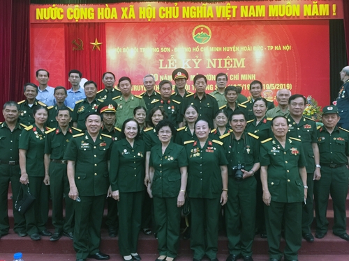 Gặp mặt kỷ niệm 60 năm Ngày mở đường Hồ Chí Minh, Ngày truyền thống Bộ đội Trường Sơn 