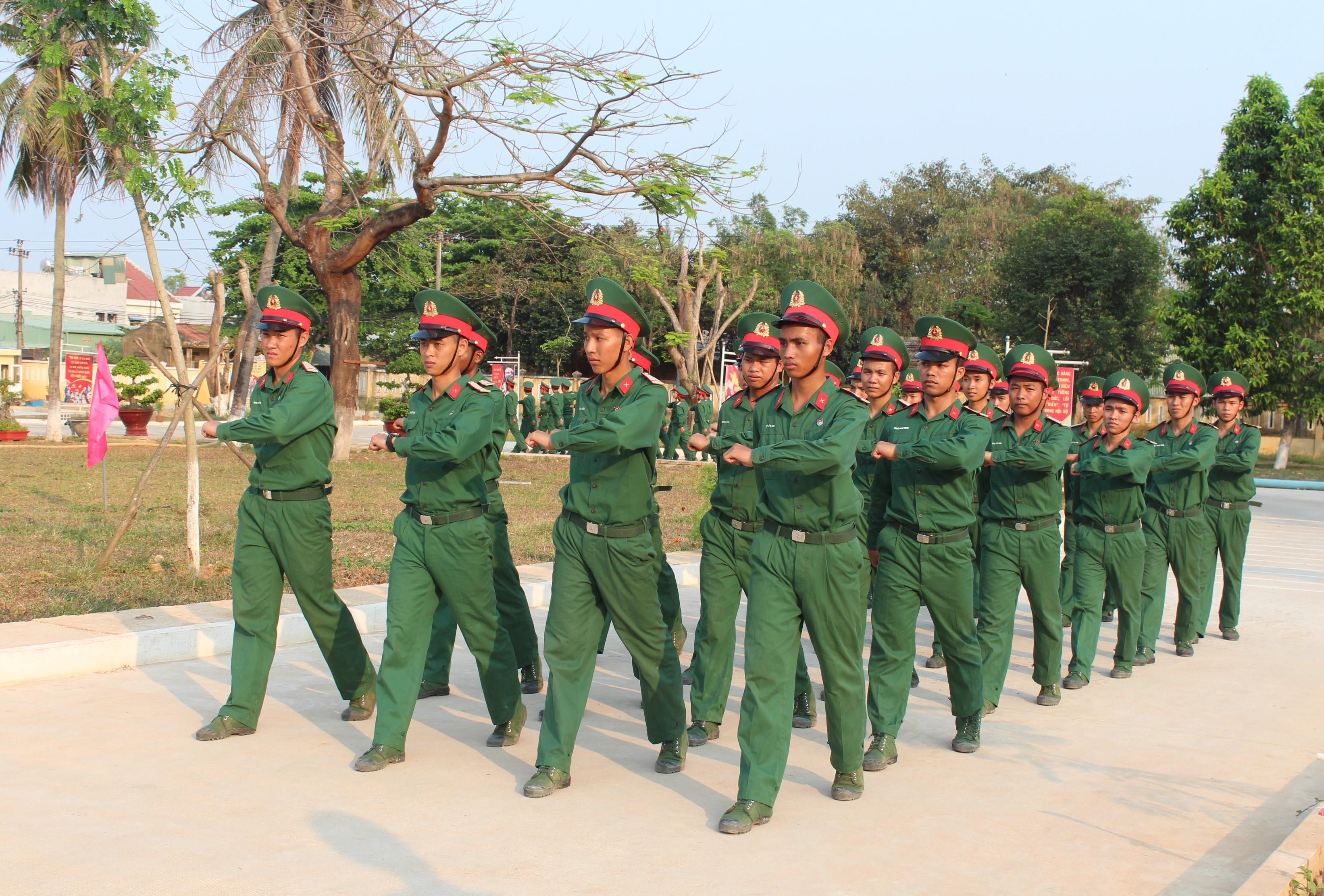 Truyền lửa nhiệt huyết cho chiến sĩ mới