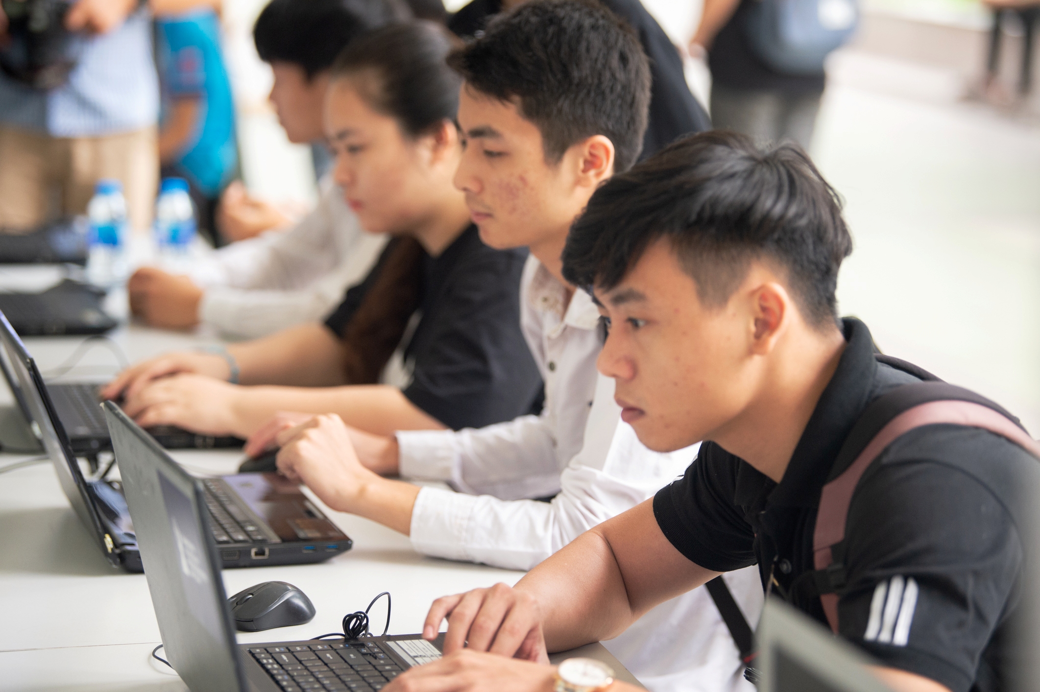 Khởi động cuộc thi lập trình quốc tế dành cho sinh viên