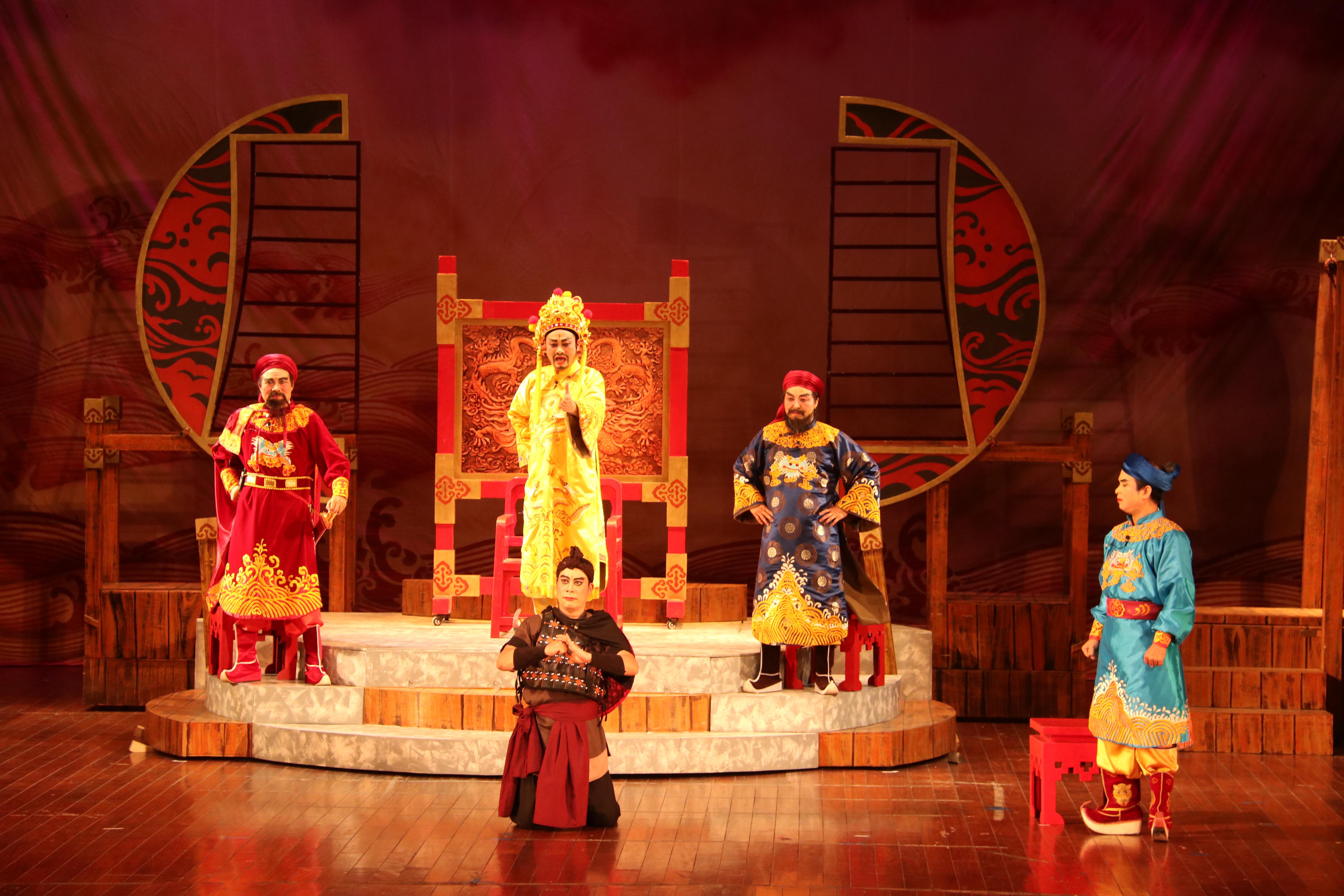 Cần một chiến lược phát triển cho tuồng và dân ca kịch