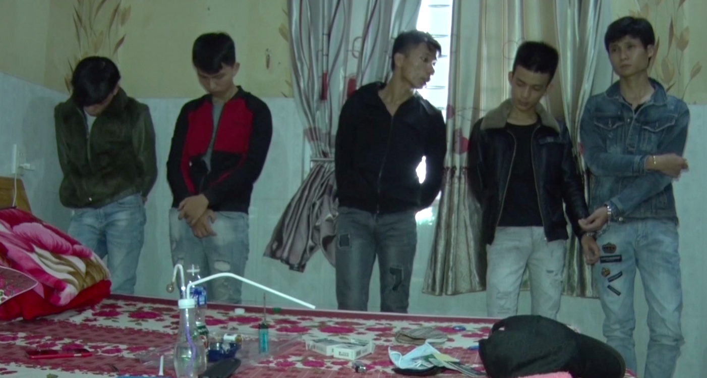 Gia Lai: Phát hiện 16 đối tượng sử dụng ma tuý trong nhà nghỉ
