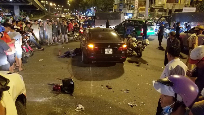 Bắt tạm giam nữ tài xế gây tai nạn liên hoàn ở ngã tư Hàng Xanh, TP Hồ Chí Minh

