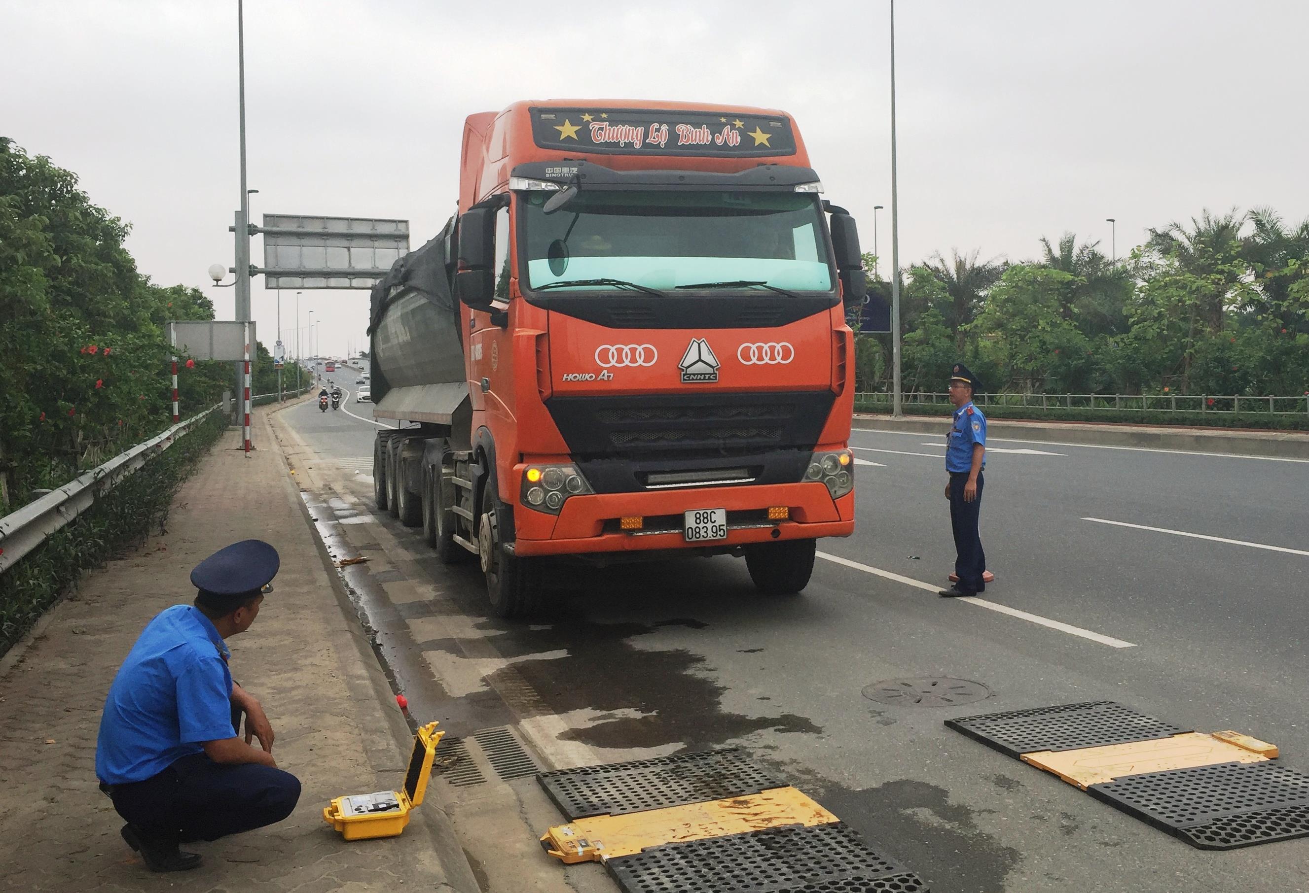 Ngăn chặn tình trạng xe chở quá khổ, quá tải