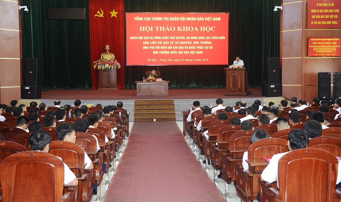 Bảo vệ chủ quyền, an ninh quốc gia trên biển gắn với bảo vệ tài nguyên, môi trường, ứng phó biến đổi khí hậu