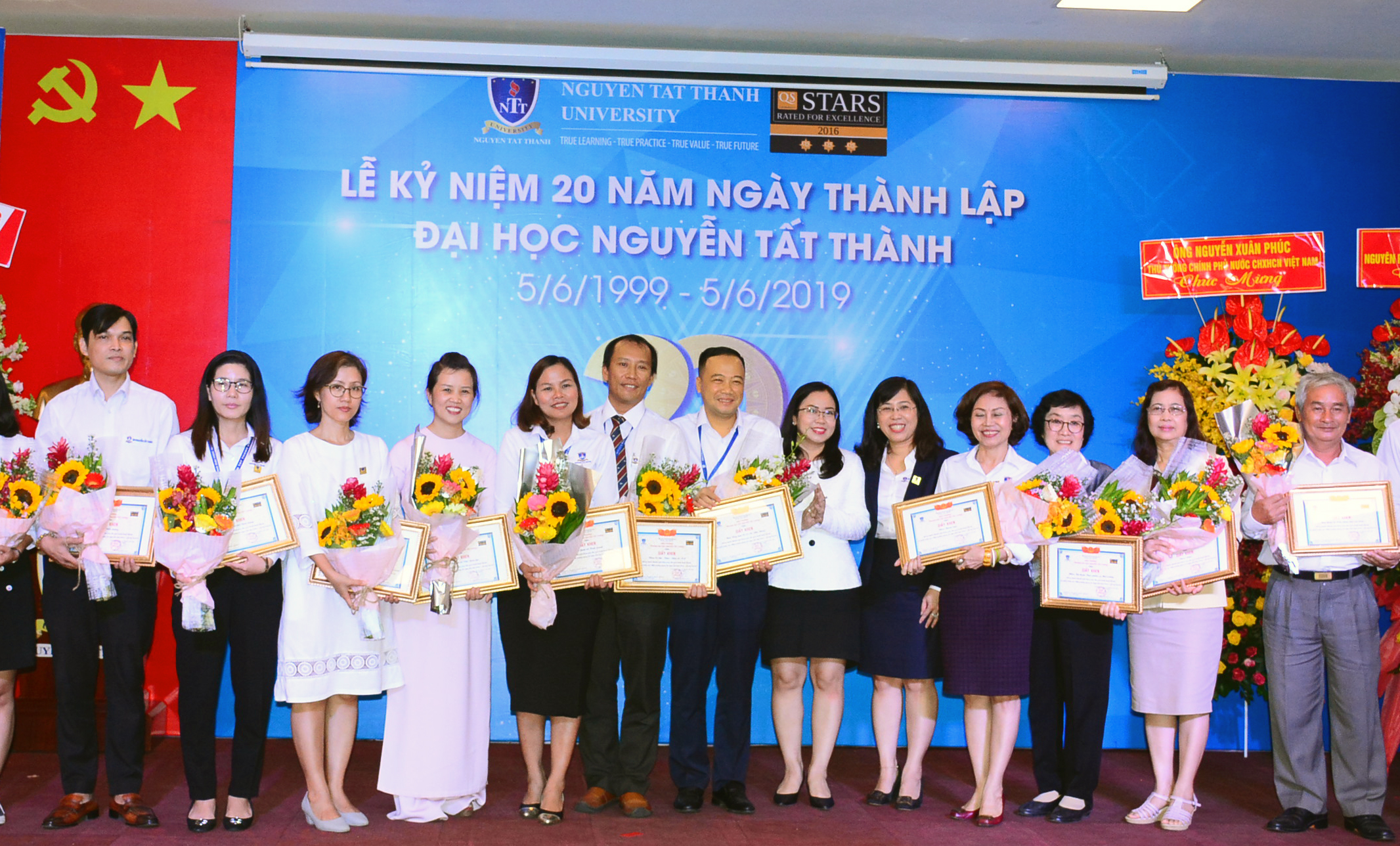 Trường Đại học Nguyễn Tất Thành tổ chức kỷ niệm 20 năm truyền thống