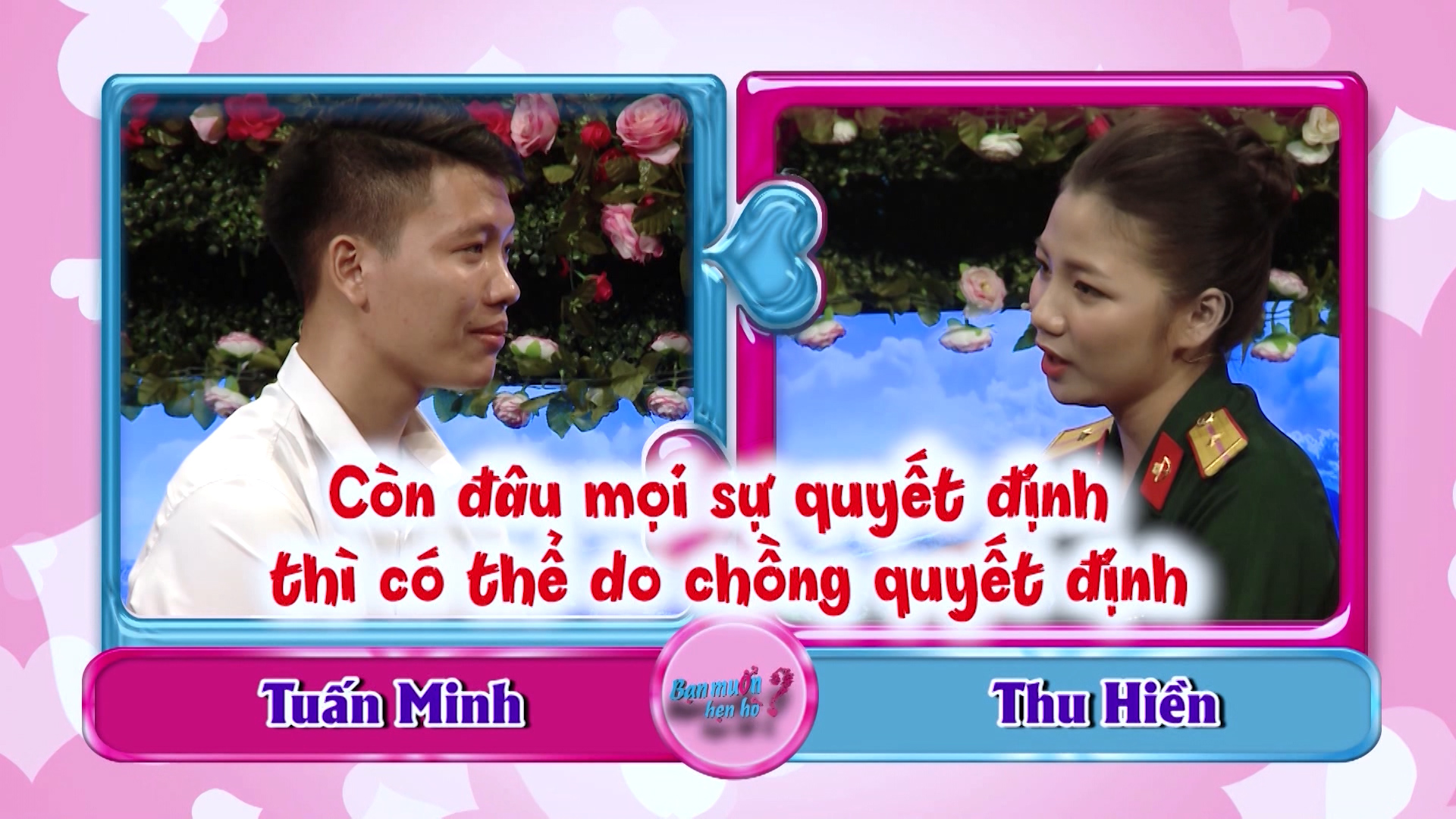 Hai nữ quân nhân xinh đẹp lên Chương trình 