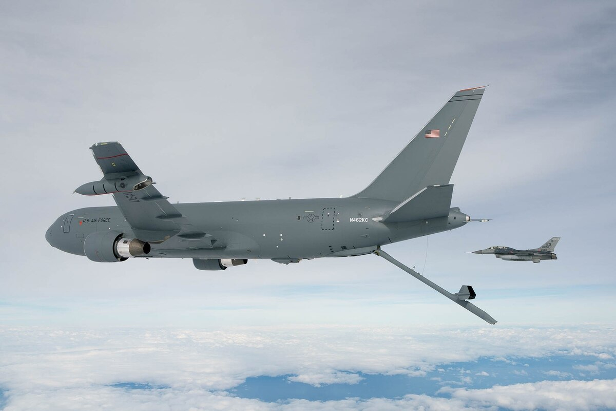 UAE muốn sở hữu “thùng xăng bay” KC-46A Pegasus

