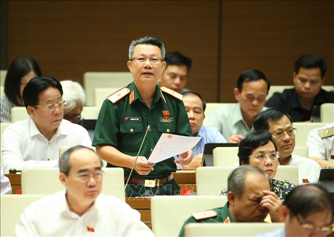 Quốc hội thảo luận về dự án Luật Lực lượng Dự bị động viên