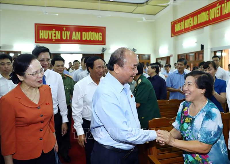 Thủ tướng Nguyễn Xuân Phúc tiếp xúc cử tri An Dương, Hải Phòng

