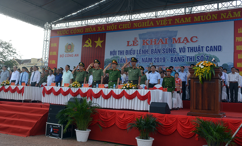 Khai mạc Hội thi điều lệnh, bắn súng, võ thuật Công an nhân dân lần thứ 5