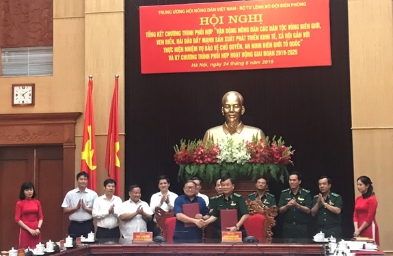 Tăng cường phối hợp giữa Bộ đội Biên phòng và Hội Nông dân Việt Nam