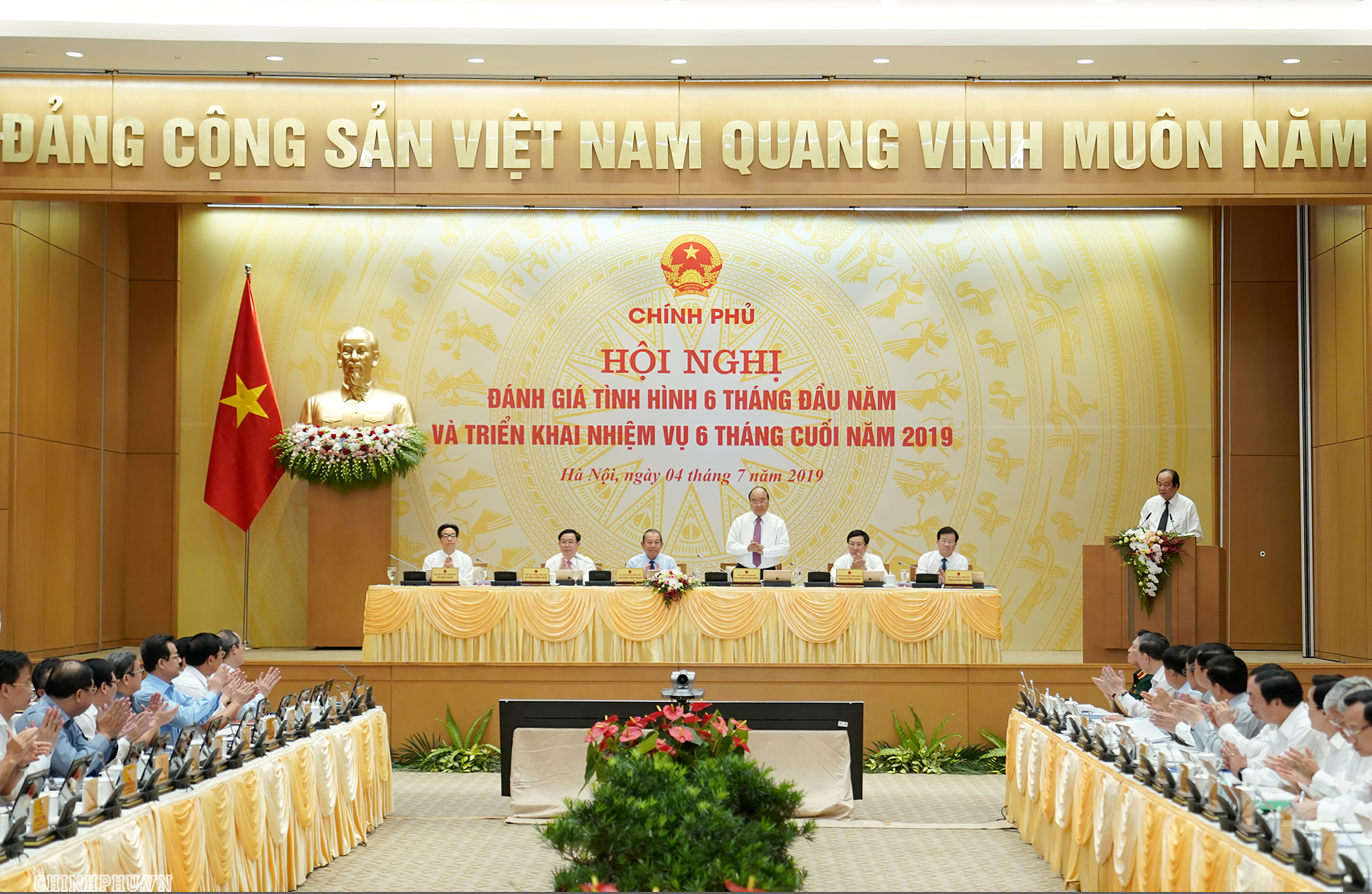 Quyết tâm đạt mục tiêu tăng trưởng kinh tế 6,8% trong năm 2019
