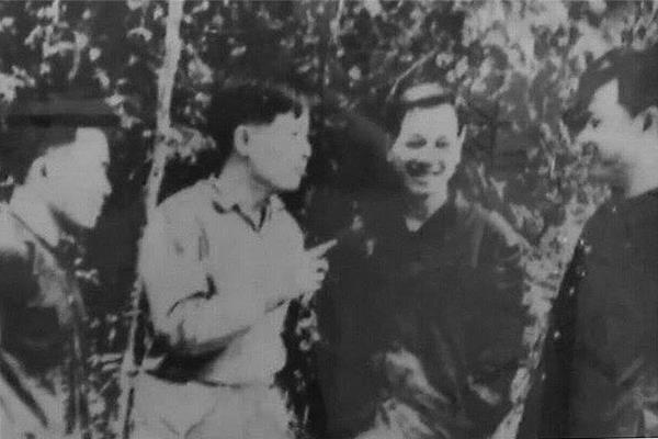 Trận mở đầu ''Tìm địch mà đánh, gặp địch là diệt”