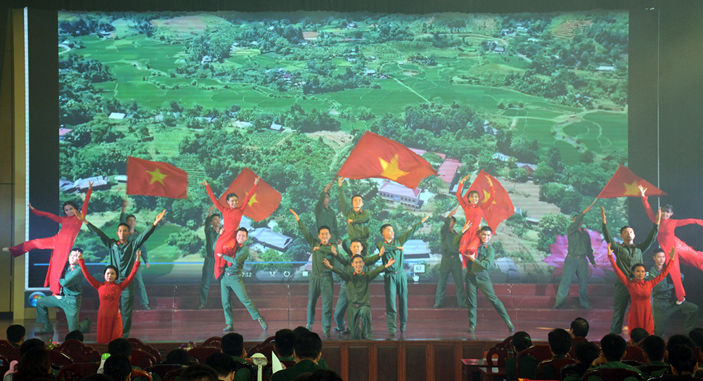 Quân đoàn 4 tổ chức Hội thi tuyên truyền viên giỏi 