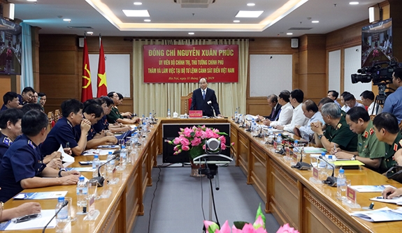 Thủ tướng Nguyễn Xuân Phúc thăm và làm việc tại Bộ tư lệnh Cảnh sát Biển

