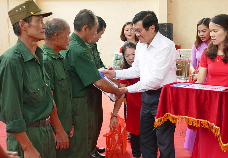 Bàn giao 276 căn nhà tặng cựu chiến binh có hoàn cảnh khó khăn tại tỉnh Hà Giang

