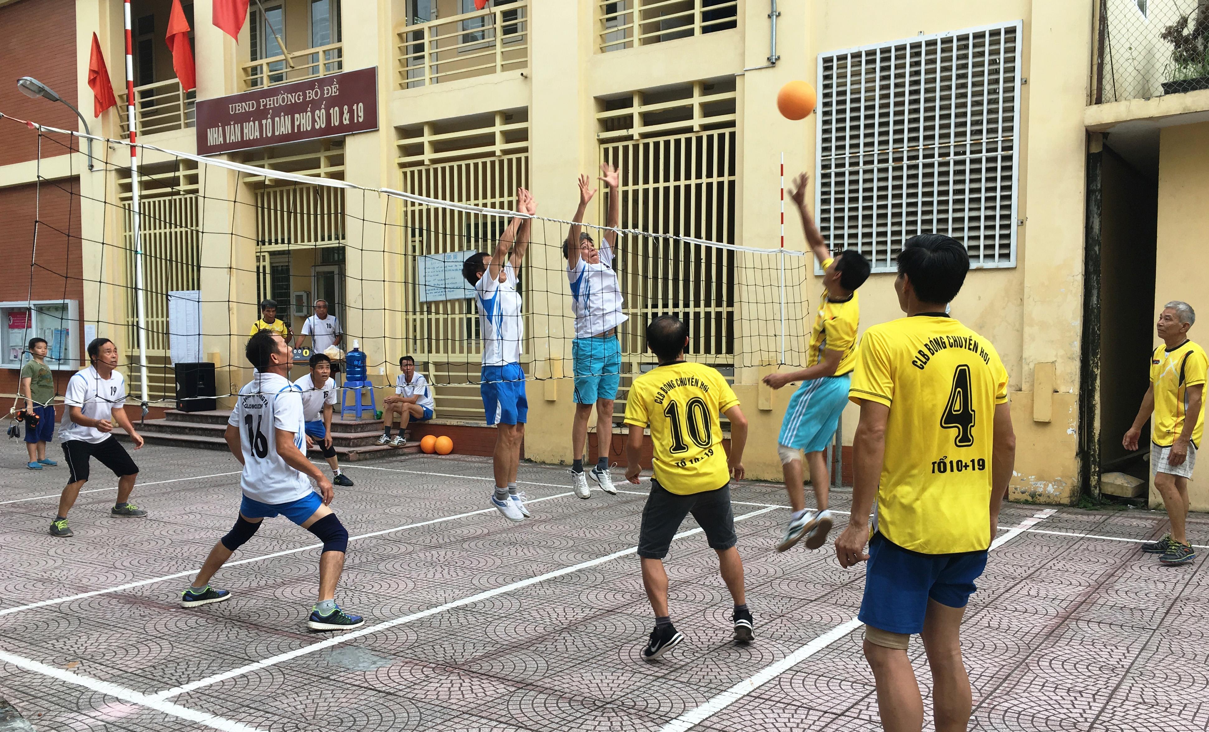 Tuổi già vui với thể thao