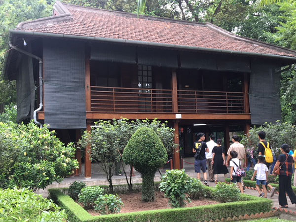 Tự hào được học tập và thực hiện Di chúc của Bác Hồ