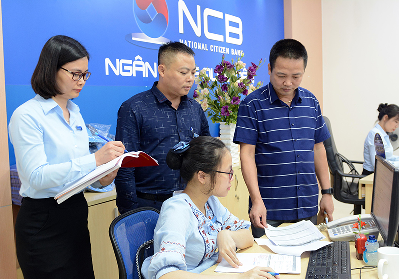 Những vấn đề đặt ra trong công tác xây dựng Đảng ở các đơn vị kinh tế tư nhân