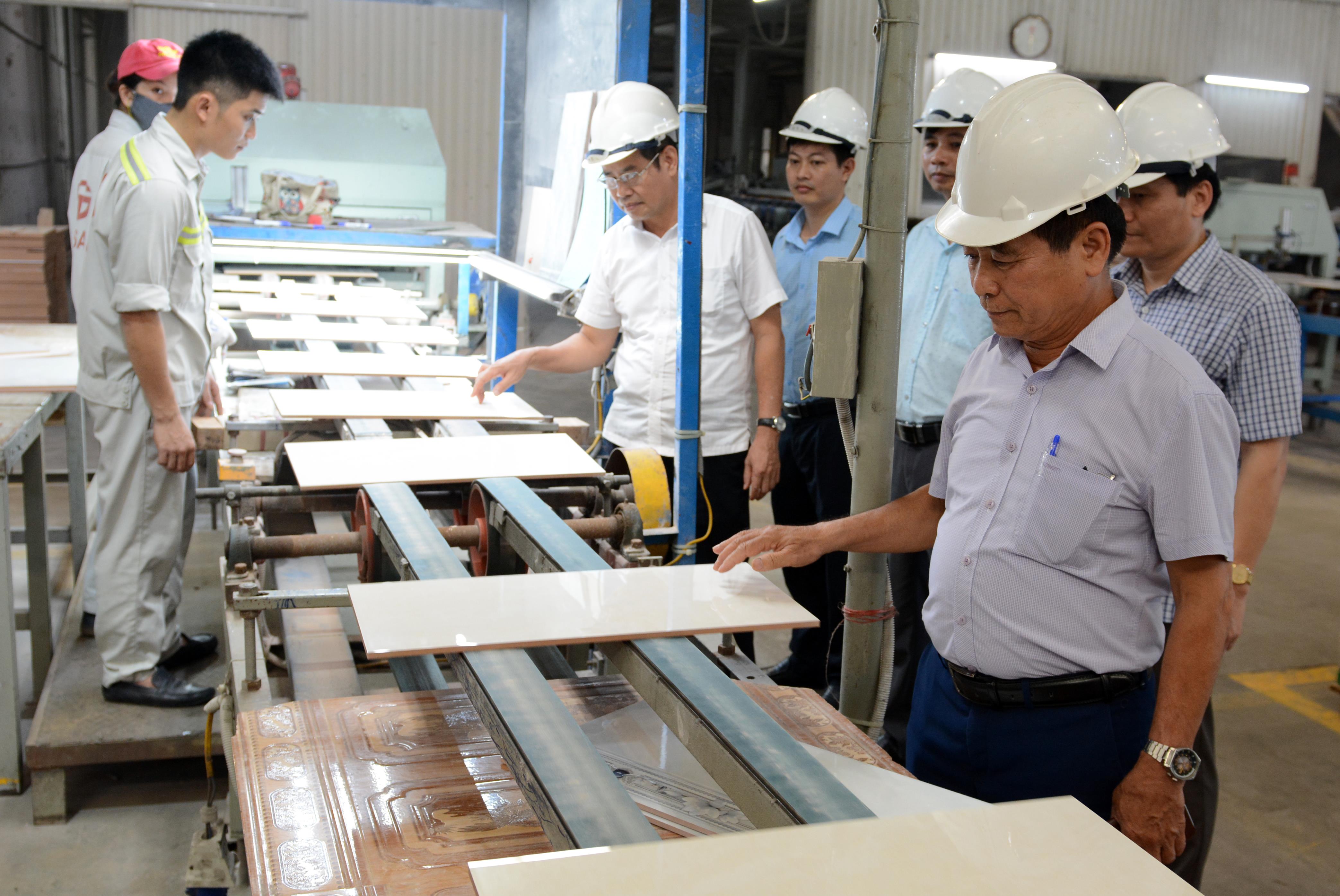 Bài 2: Trăn trở trước khó khăn, vướng mắc